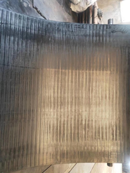 <b>輸送機橡膠覆（fù）蓋帶生產廠家（jiā）哪家好？</b>