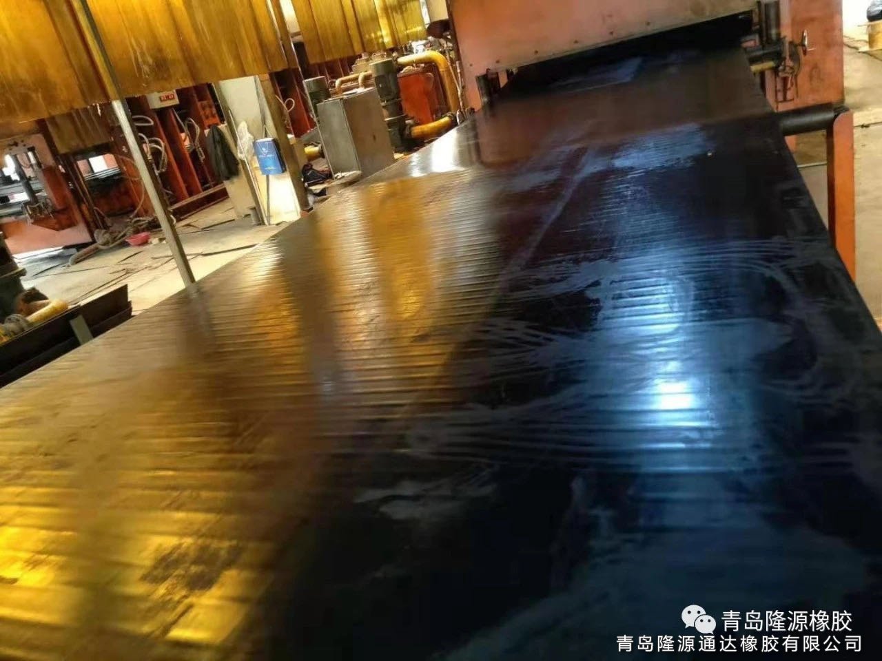 橡膠(jiāo)覆蓋帶