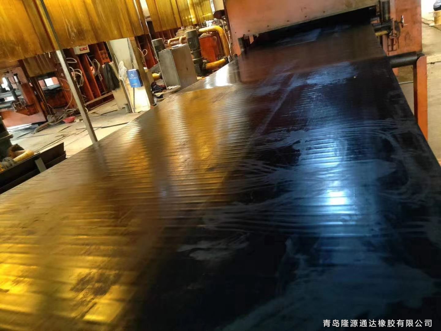 91视频网站入口（yuán）專業橡膠覆蓋（gài）帶生產廠家